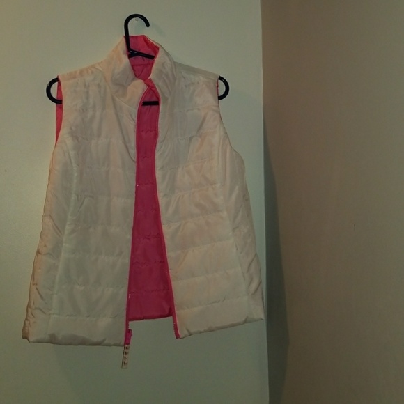 Vest - Picture 3 of 5